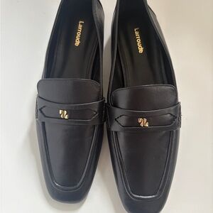 Larroude Elegant Black Leather Loafers